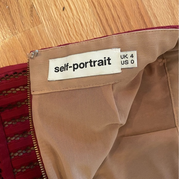 Self Portrait Matching Set in Burgundy Mesh - Picture 6 of 9